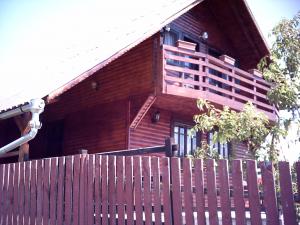 vand casa de vacanta