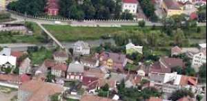 Vand Casa in Bistrita cu Spatiu Comercial,  s-au schimb partial cu Tractor si  Utilaje Agricole
