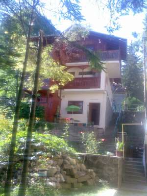 Oferta garsoniera in vila la Sinaia !