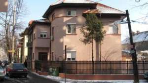 Vila de inchirat zona Lacul Tei,   200mp