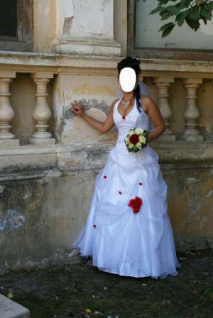 VAND ROCHIE DE MIREASA IMPECABILA