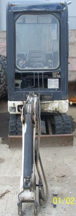 Dezmembrez mini excavator BOBCAT