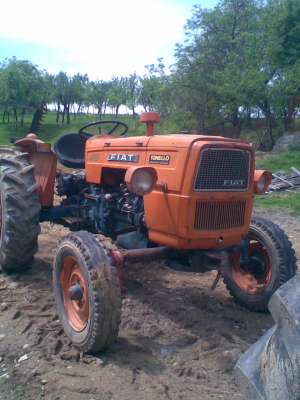 Tractor Fiat 415