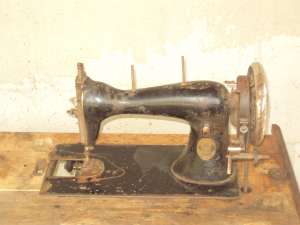 masina de cusut singer