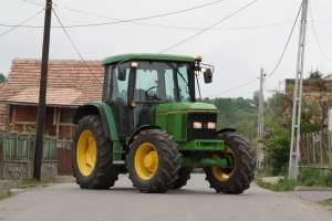 Tractor John Deere 6200 4x4 din 1997