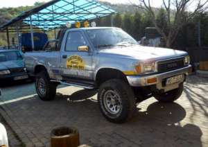 Masina de teren Toyota cu motor Volvo TD,  unicat in RO