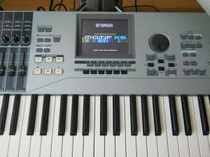 OKAZIE  !  Vand YAMAHA MOTIF XS7 stare exceptionala pret bun !