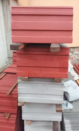 Masina de presat tigla din beton cu 300 de forme metalice