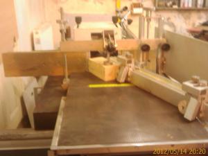 FREZA ROBLAND T120TP  CU MASA MOBILA BINALE  TERMOPANE LEMN MASIV