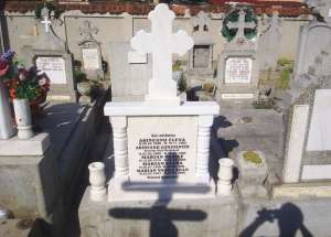 Monument funerar Marmura