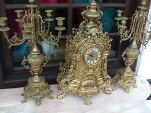 ceas de semineu