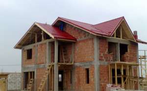 CONSTRUCTORI CU EXPERIENTA