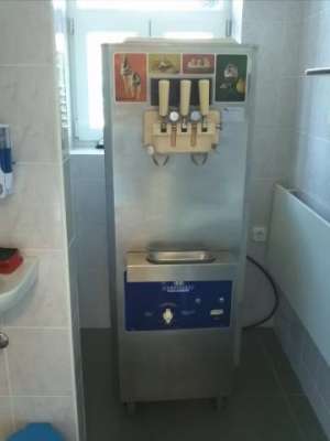 vind aparate de inghetata