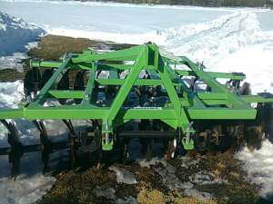 Vind disc agricol 3,  4 pe rulmenti,  purtat.