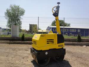 Inchiriez Cilindru Compactor Galati