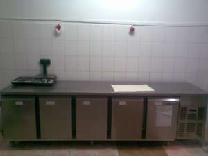 Vand utilaje pentru restaurant second hand