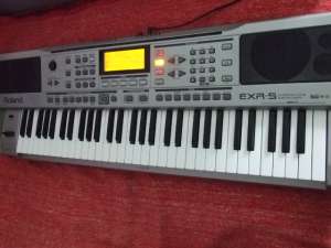 Orga profesionala Roland EXR-5