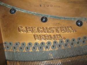VAND PIAN... C.BECHSTEIN 2500 EURO urgent