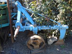 VAND TRACTOR U445 CU UTILAJE