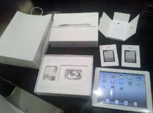 For Sale: Apple iPad 3 HD Wifi + 4G/LTE 64GB (Unlocked)$400USD