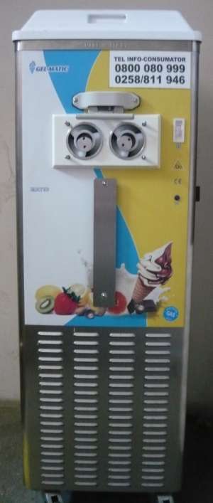 MASINA DE INGHETATA PROFESIONALA GEL MATIC 300 PM ITALIA