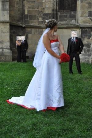 Vand rochie mireasa Alfred Angelo ROSU cu ALB!!!