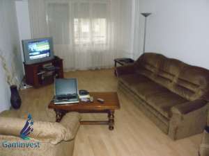 Inchiriez apartament cu 3 camere in Oradea, in zona Nufarul