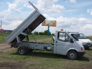 FORD Transit Camioneta BASCULANTA