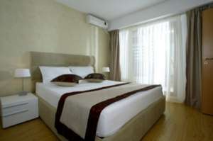 Oferta cazare apartament lux,  2012 zona Hotel Rex