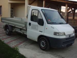 PEUGEOT Boxer Camioneta 2.5TD