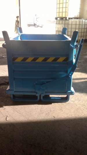 Containere cu golire inferioara