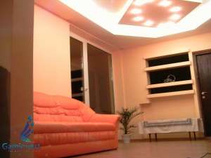 Inchiriez apartament cu 3 camere,    in Oradea,    zona Sovata