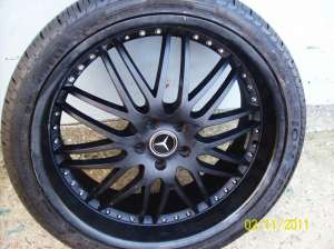 Vand 4 jante pentru Mercedes ML 22 inch(made in germany)+cauciucuri Pirelli