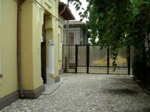 inchiriere vila in zona 13 Septembrie