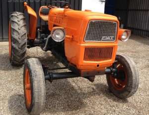 Tractor Fiat 35 CP si plug