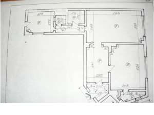 Vand apartament ultracentral 81 mp