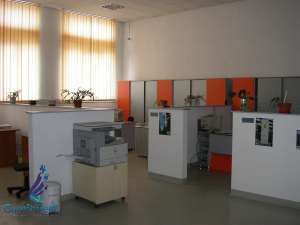 Inchiriez hala + spatiu birouri in Oradea ,    zona centrala