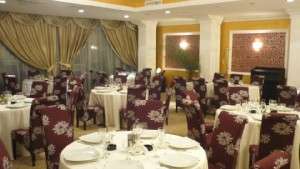 MOBILIER RESTAURANT
