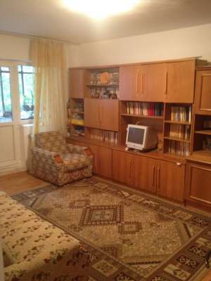 Apartament de 4 camere in zona Rahova
