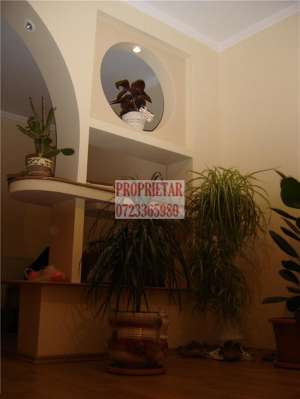 Apartament 2 camere  de vanzare
