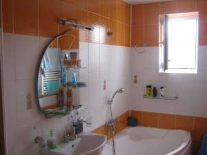 Vand apartament 2 camere
