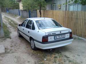 VAND URGENT OPEL VECTRA TD 1994