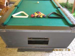 Vand masa de biliard 600 euro negociabil