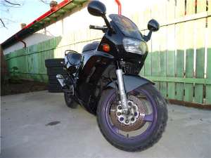 suzuki GSX 600 F