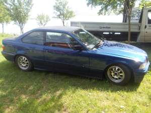 Vand BMW 318 IS