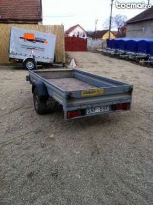 Remorca 750 kg cu franare