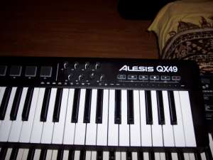 VIND V50,  KORG X2, ALESIS QX49.KORG KONTROL49