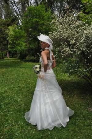 rochie de mireasa AGNES TOMA + palarie