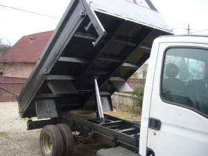 Camioneta Basculabila