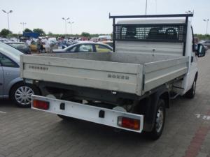 PEUGEOT Boxer 2.2 HDI Camioneta Pritsche Autoutilitara